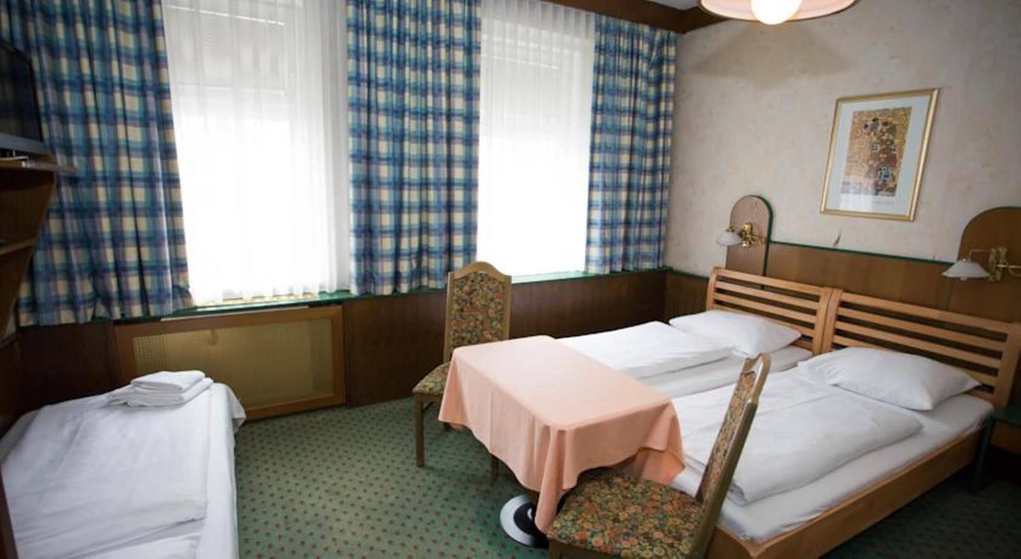 Hotel Hadrigan Vienna Luaran gambar